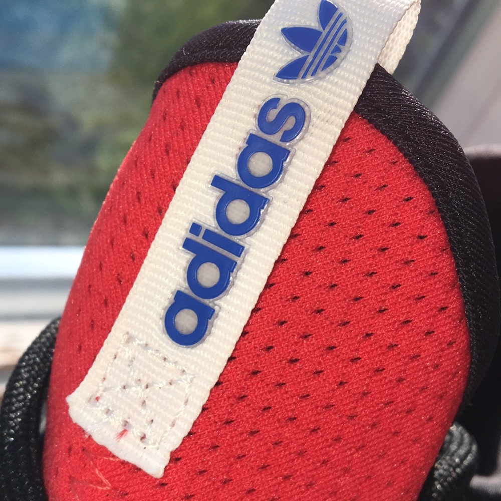 adidas tubular